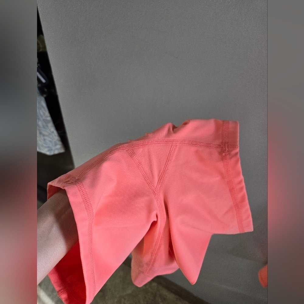 Meivso Coral Tennis Dress - Picture 7 of 12